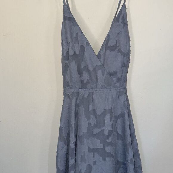 Lulu's NWT Days of Beauty Dusty Blue Floral Burnout Skater Dress Size Large - Picture 3 of 10